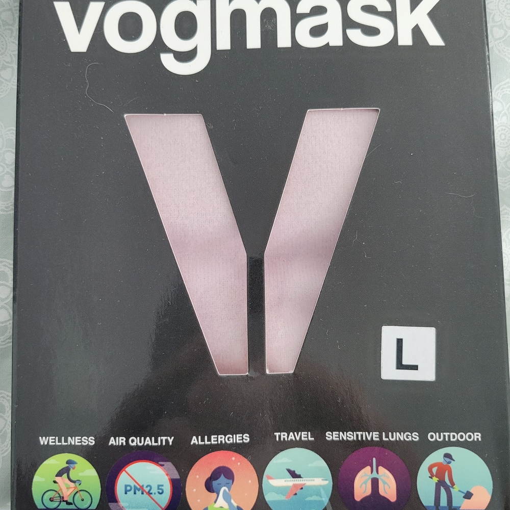 Vogmask VMC Masks in Blue, Pink, and Multicolor - Picture 2 of 7